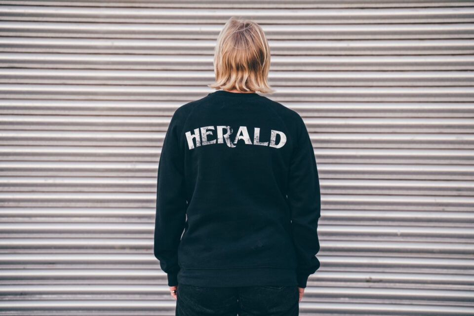 Herald Brand Logo Sweat - Washed Black - Image 4